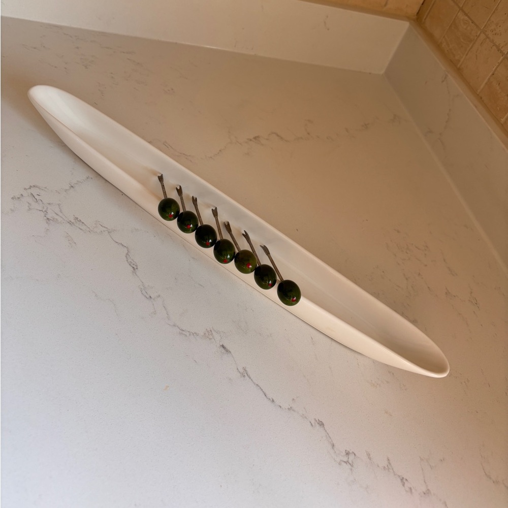 Olive Boat White Ceramic
